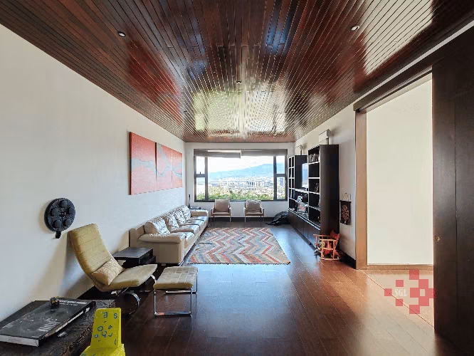 Venta de casa de lujo en San Rafael de Escazú.