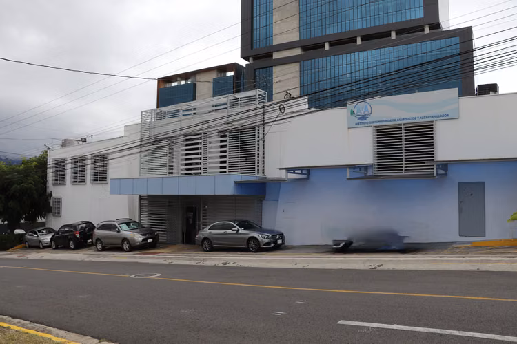 Alquiler de Oficina II Edificio Sabana