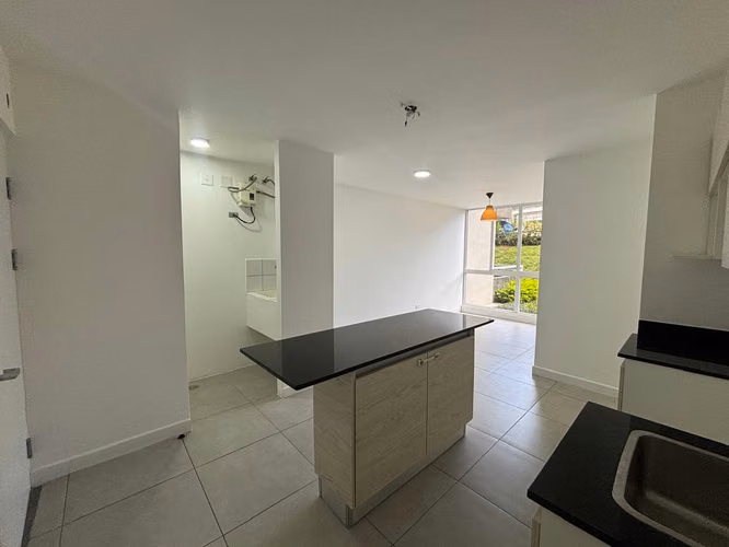 ¡Oportunidad! Hermoso Apartamento en Condominio Monte Alto, Zona Este 