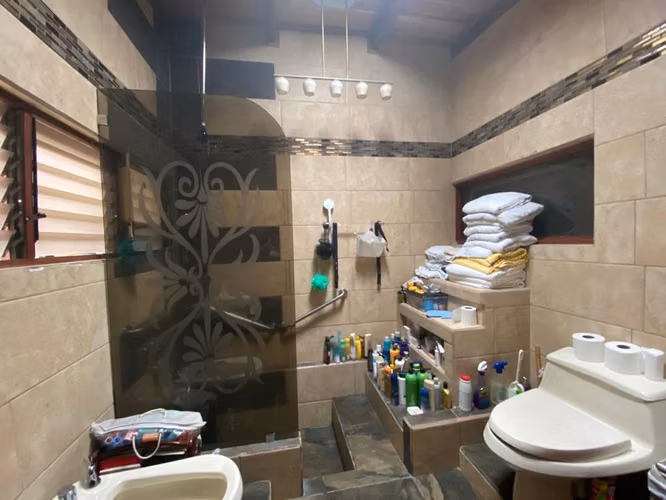 Amplia Casa de una planta en Barrio Córdoba, San José - Imagen 15