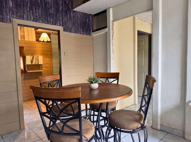 Casa de 2 Habitaciones en Venta Tuis Turrialba - Lista Para Vivir