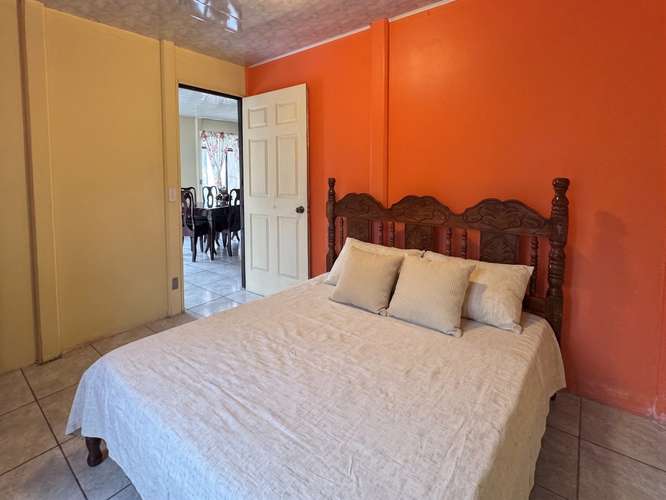Casa de 2 Habitaciones en Venta Tuis Turrialba - Lista Para Vivir