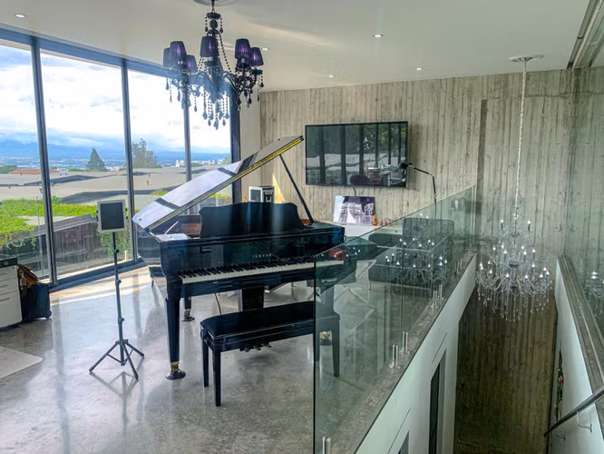 Casa Wellness con Apartamento en San Antonio de Escazu - Imagen 16