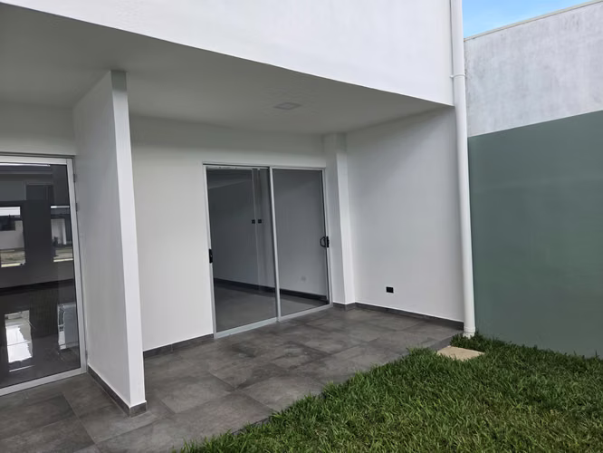 Hermosa casa en exclusivo Condominio en Tres Ríos - Imagen 10