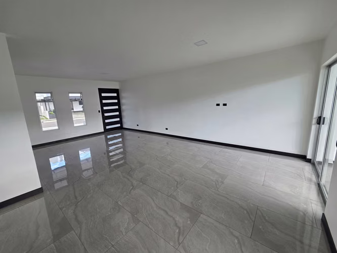 Hermosa casa en exclusivo Condominio en Tres Ríos - Imagen 5
