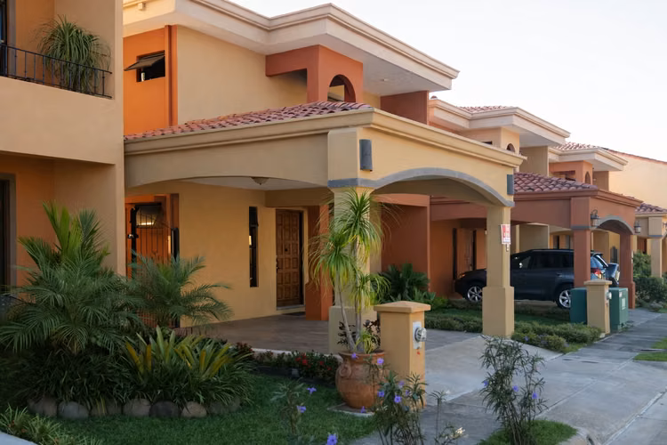 SALE HOUSE IN CONDO IN SAN FRANCISCO DE HEREDIA