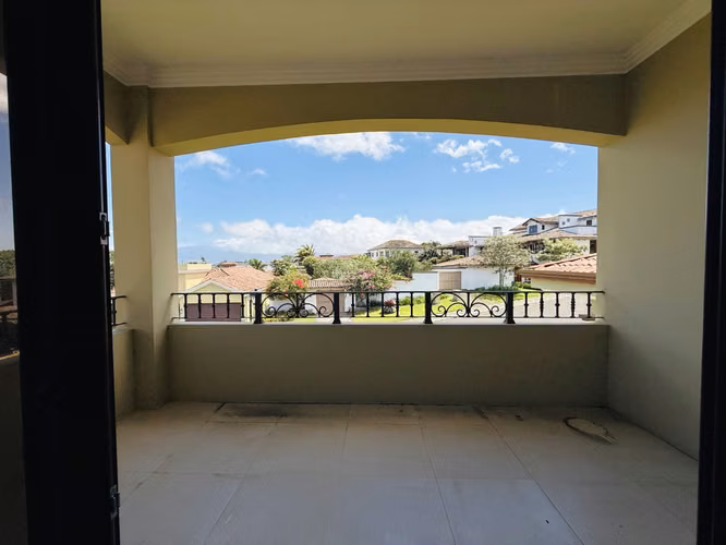 VENTA CASA EN CONDOMINIO, BOSQUES DE ALTAMONTE, CURRIDABAT