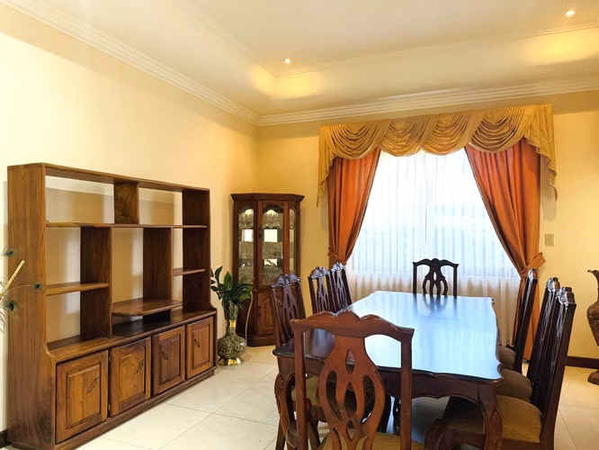 VENTA CASA EN CONDOMINIO, BOSQUES DE ALTAMONTE, CURRIDABAT