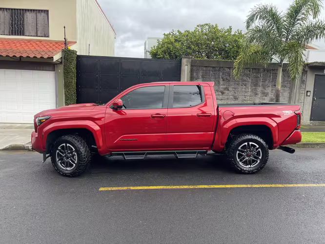 Tacoma 2025, TRD, OFF ROAD