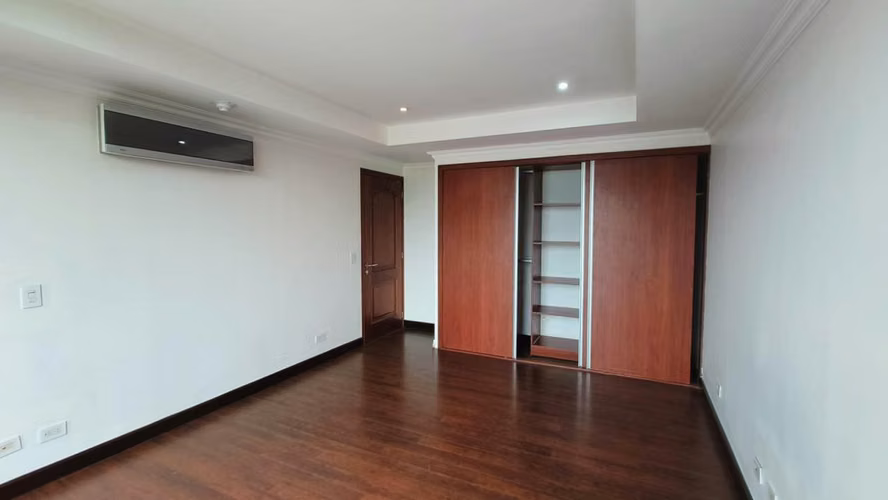 ALQUILER DE APARTAMENTO, SABANA, CONDOMINIO TORRES DEL PARQUE - Imagen 8
