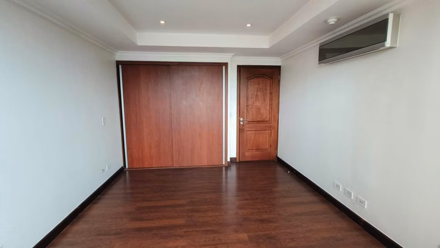ALQUILER DE APARTAMENTO, SABANA, CONDOMINIO TORRES DEL PARQUE - Imagen 7