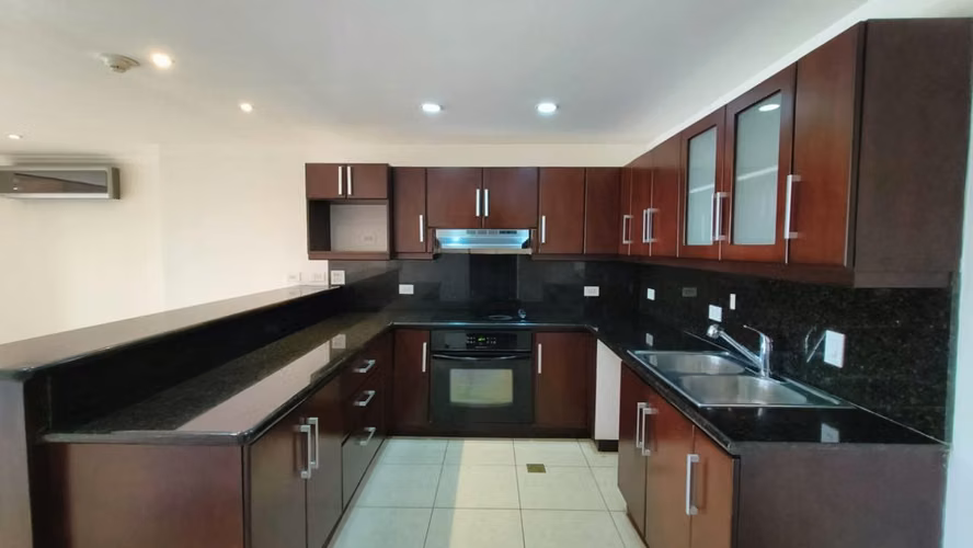 ALQUILER DE APARTAMENTO, SABANA, CONDOMINIO TORRES DEL PARQUE - Imagen 13
