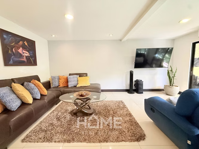 CASA FAMILIAR EN VENTA EN BRASIL DE SANTA ANA