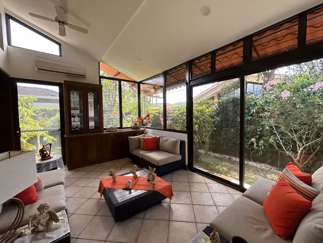 Se Vende Casa Un Nivel Lindora
