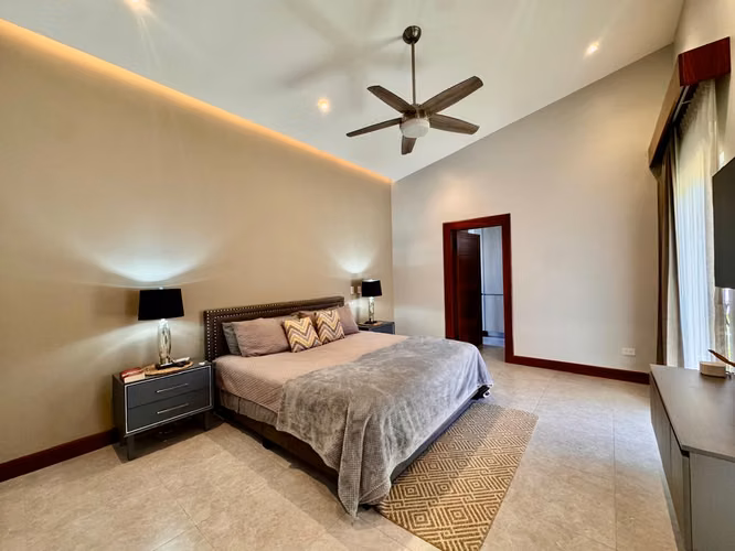 Venta hermosa casa en Hacienda Los Reyes - Imagen 7