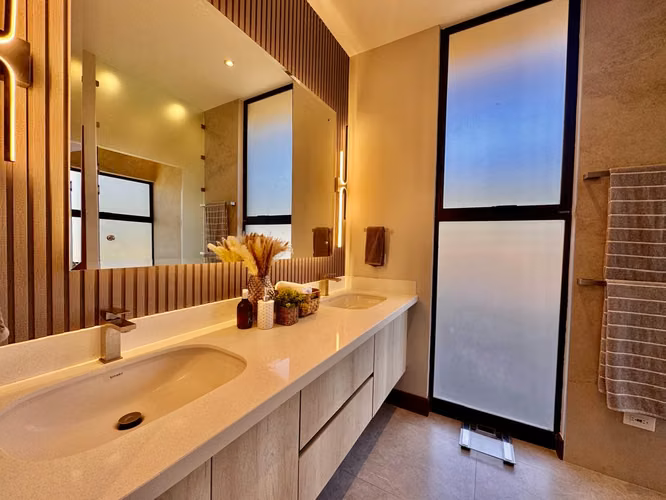 Venta hermosa casa en Hacienda Los Reyes - Imagen 4