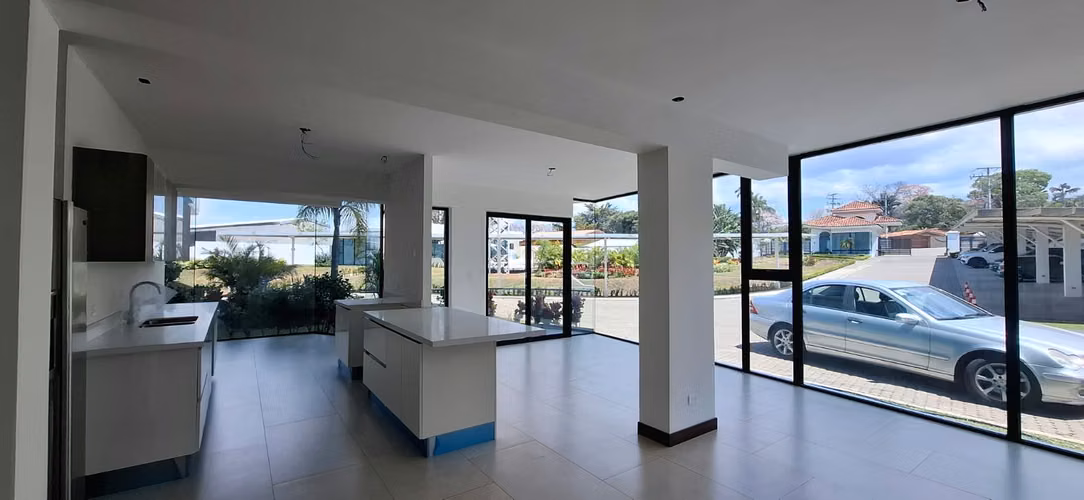 Two bedroom apartment in Condominio Positano