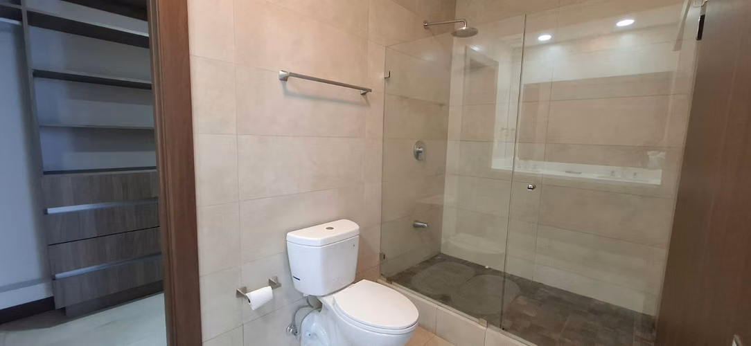 Apartamento de dos habitaciones en Condominio Positano