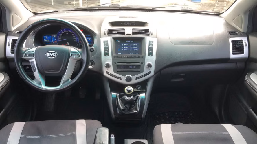 BYD S6 SUV DE 5 PUERTAS AÑO 2014