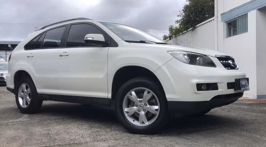 BYD S6 SUV DE 5 PUERTAS AÑO 2014