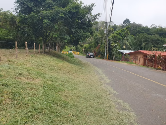 Venta de Terreno en Santiago de San Ramón, Alajuela