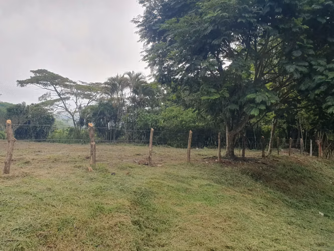 Venta de Terreno en Santiago de San Ramón, Alajuela