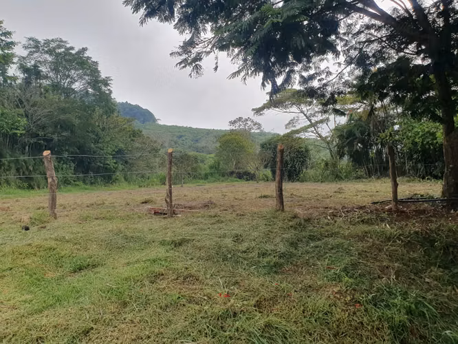 Venta de Terreno en Santiago de San Ramón, Alajuela