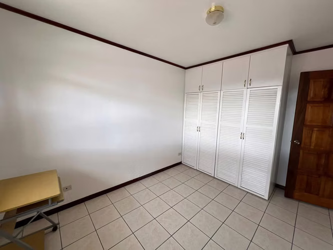 OPORTUNIDAD EN CONDOMINIO  Hermosa propiedad en Guayabos de Curridabat - Imagen 14