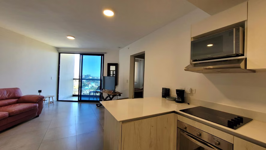 Se alquila apartamento con vista panorámica en Núcleo Sabana Torre A - Imagen 15