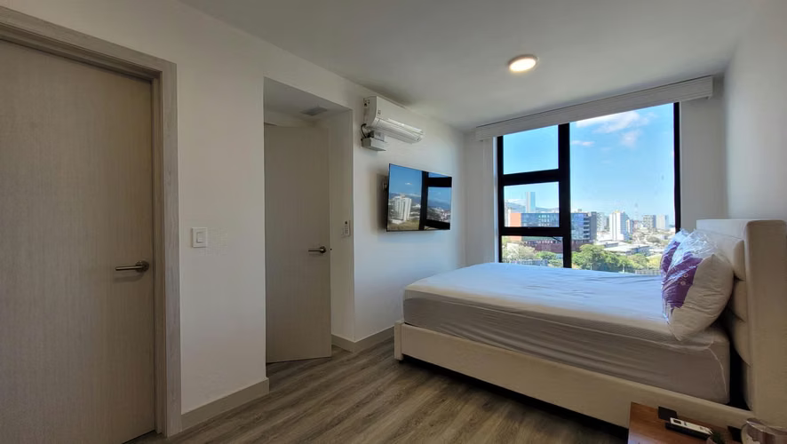 Se alquila apartamento con vista panorámica en Núcleo Sabana Torre A - Imagen 17