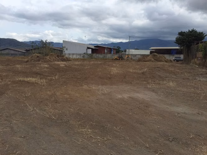 Curridabat HERMOSO LOTE INDUSTRIAL 12.346m2 en barrio San Jose - Imagen 1
