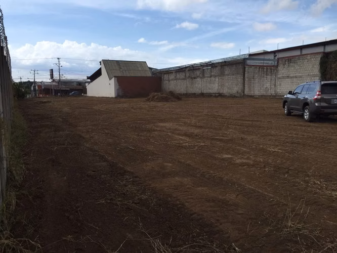 Curridabat HERMOSO LOTE INDUSTRIAL 12.346m2 en barrio San Jose - Imagen 2