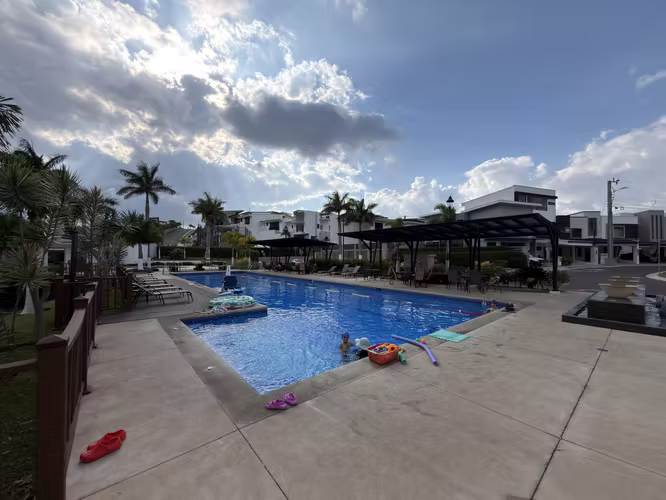 SE VENDE CASA DE DOS PLANTAS EN EXCLUSIVO CONDOMINIO (LA UNIÓN, TRES RÍOS) - Imagen 17