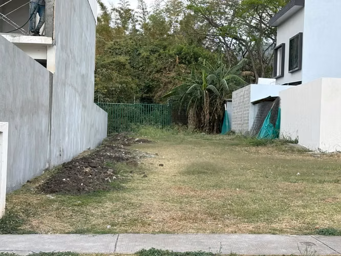 Lote en Venta en Condominio Santa Ana IP - Imagen 5