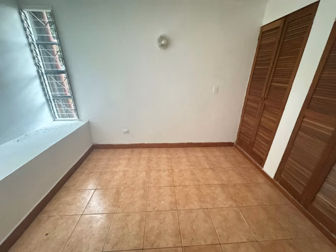 Venta de casa en Rohrmoser, en condominio GANGA!! - Imagen 15