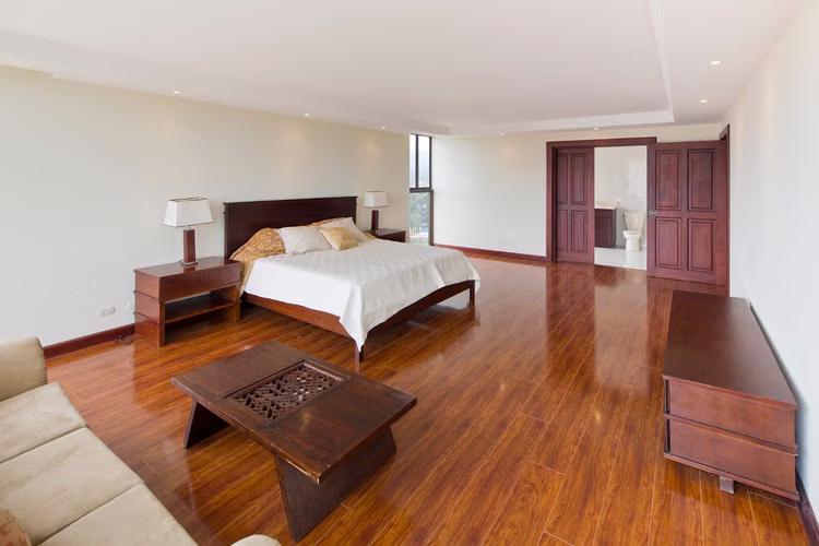 Altos de Marbella, B. Horizonte, bello-lujo-elegante, amplio 300 m2, 3 hab, 2.5 baños, vista. - Imagen 10