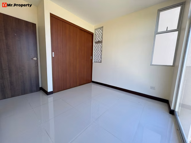Apartamento de oportunidad en Heredia / 3 habitaciones - Imagen 11