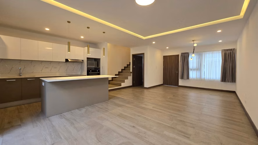 ALQUILER DE CASA EN CONDOMINIO SANTA ANA URBANO, SANTA ANA* - Imagen 1