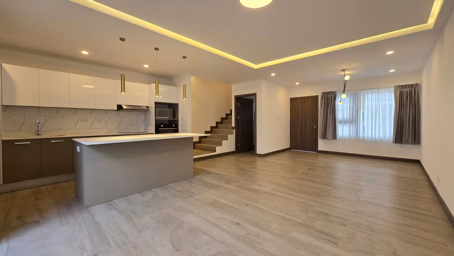 ALQUILER DE CASA EN CONDOMINIO SANTA ANA URBANO, SANTA ANA* - Imagen 4