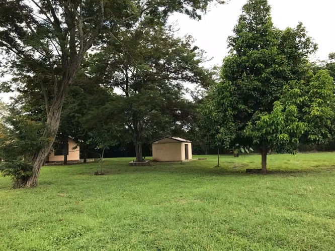 oportunidad única en Carrillo  lista, uso mixto y muchísimo potencial.  Desarrollar? Invertir? - Imagen 14