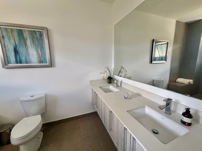 Venta Apartamento con espectacular vista  – Condominio en Alto de las Palomas, Escazú - Imagen 17