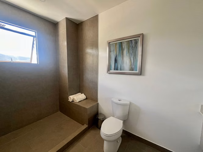 Venta Apartamento con espectacular vista  – Condominio en Alto de las Palomas, Escazú - Imagen 15