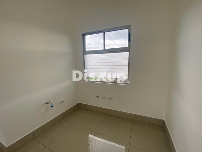 Alquiler de local de 30 m2 en plaza comercial. Granadilla, Curridabat - Imagen 14