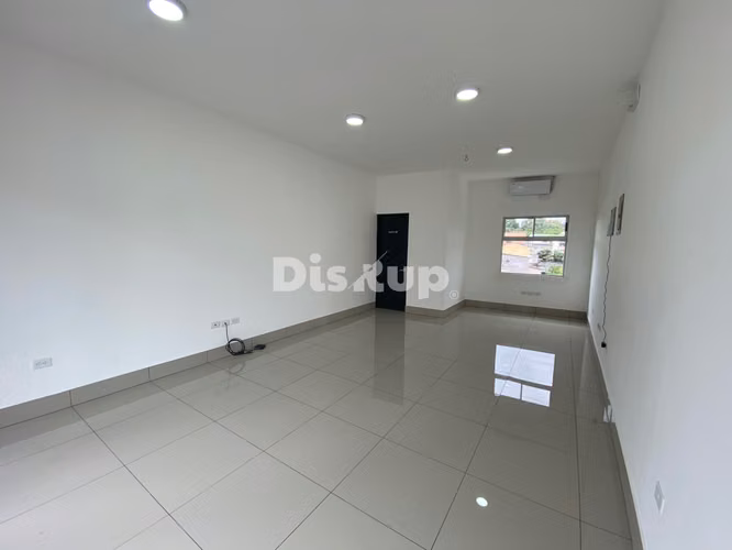 Alquiler de local de 30 m2 en plaza comercial. Granadilla, Curridabat - Imagen 5