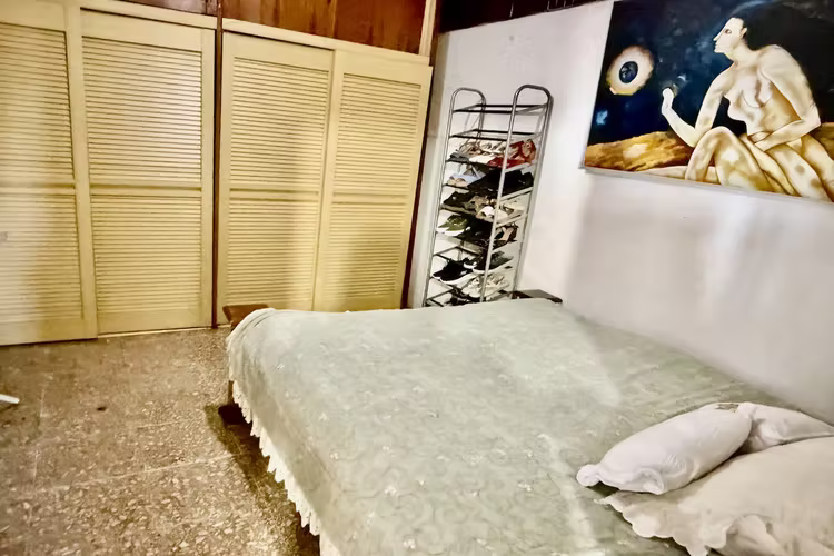 Se Vende casa esquinera uso mixto, Montufar. La Unión, Cartago.