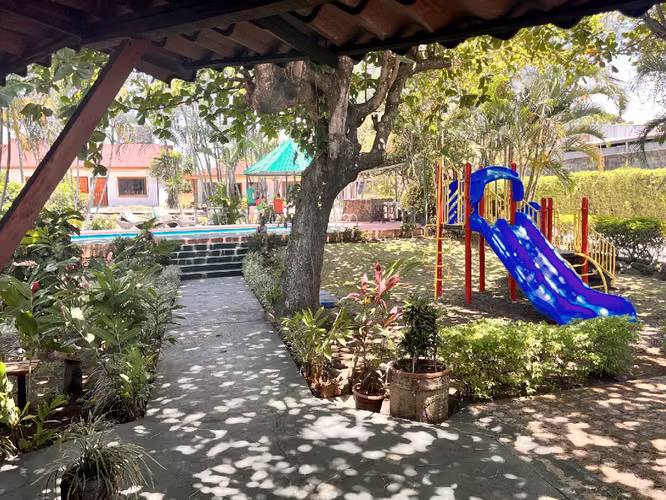 HOTEL EN ALQUILER EN ALAJUELA – A POCOS MINUTOS DEL AEROPUERTO INTERNACIONAL JUAN SANTAMARÍA - Imagen 10