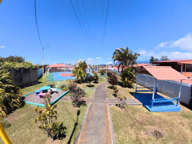 Venta casa amplia en Moravia – 3 habitaciones y terraza BBQ (JS 1322 20) - Imagen 15