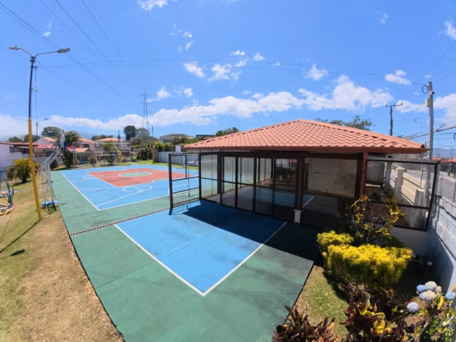 Venta casa amplia en Moravia – 3 habitaciones y terraza BBQ (JS 1322 20) - Imagen 18