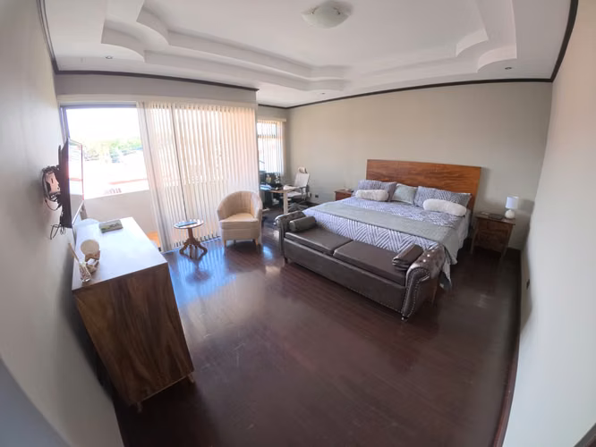 Venta casa amplia en Moravia – 3 habitaciones y terraza BBQ (JS 1322 20) - Imagen 9