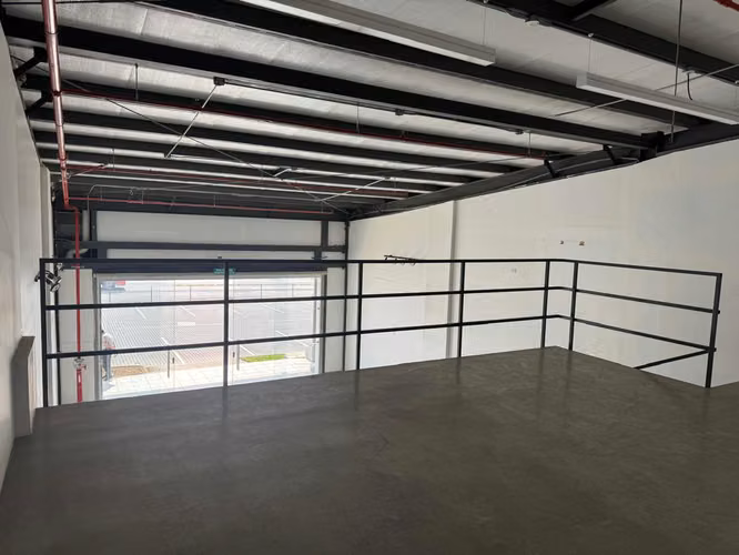 LOCAL/BODEGA SAN JOSE LINDORA 161m2